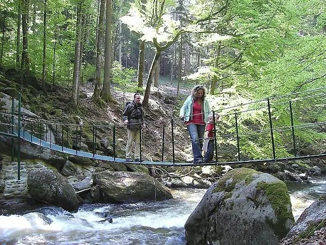 Landpension & Gasthaus Monika Konukevi